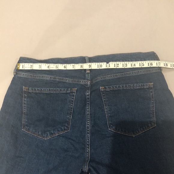 OLD NAVY | Summer High Rise Denim Shorts, Size US 14 - Picture 6 of 12